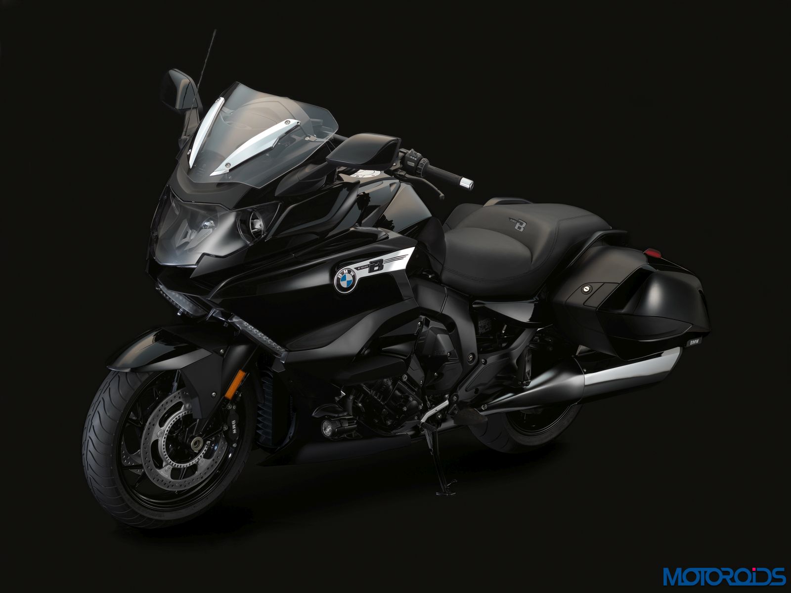 2017-bmw-k1600b-3