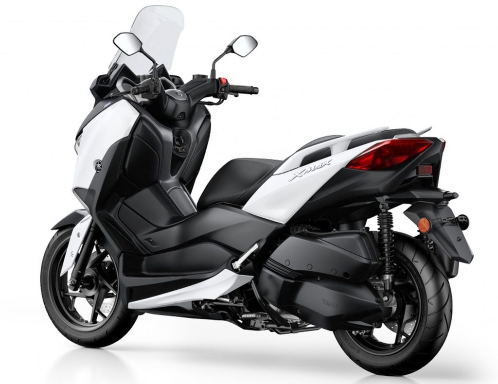 2017-yamaha-xmax-300-41