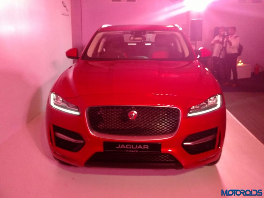 jaguar-f-pace-10