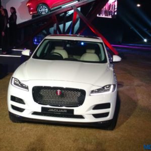 Jaguar F Pace