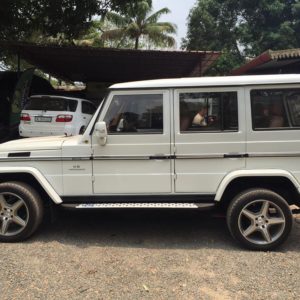 Mahindra Bolero modified into a Mercedes Benz G Wagen