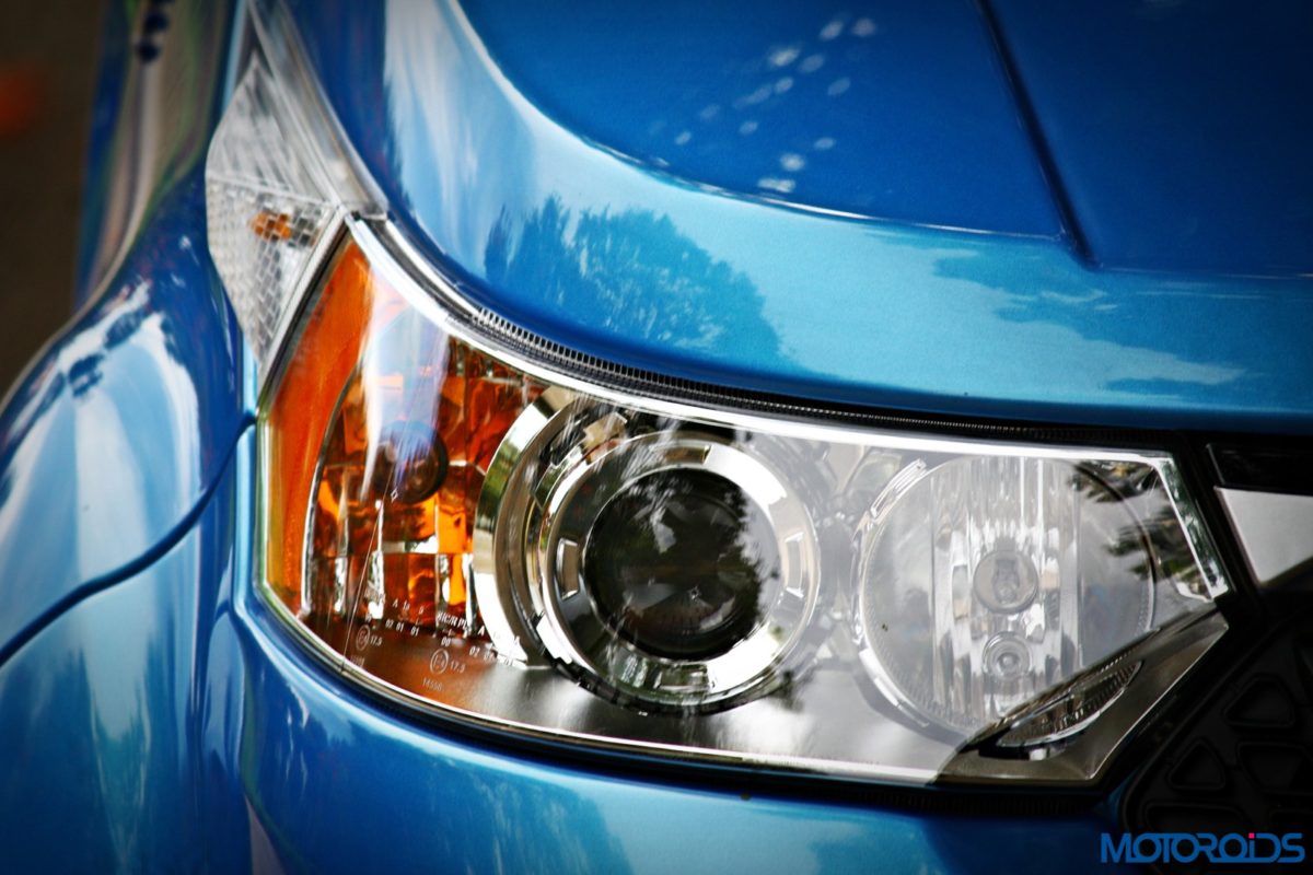 Mahindra Electric eoPlus headlamps