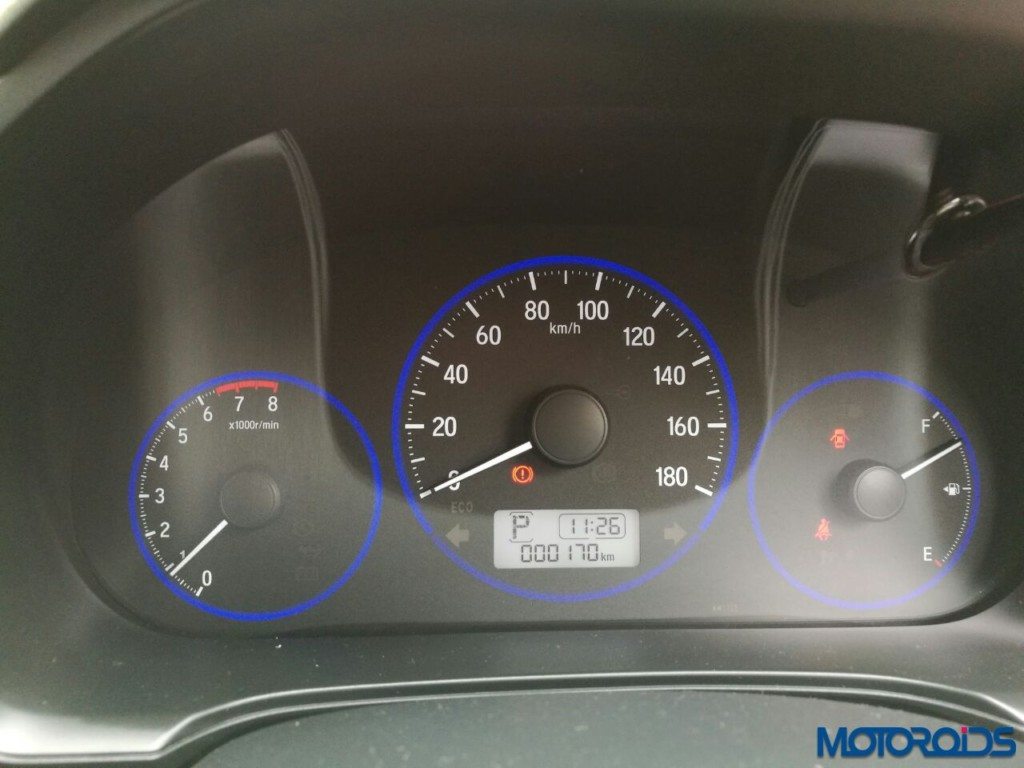 new-honda-brio-insturment-cluster