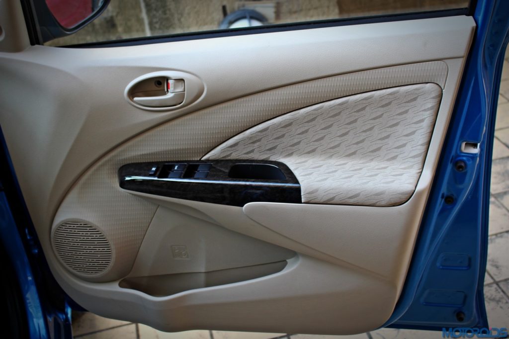 new-toyota-etios-liva-front-door-trim