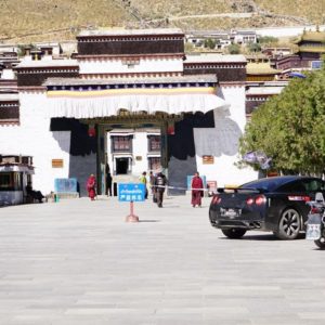 Nissan GT R Everest Base Camp