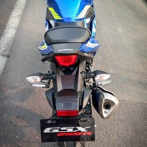 Suzuki GSX R