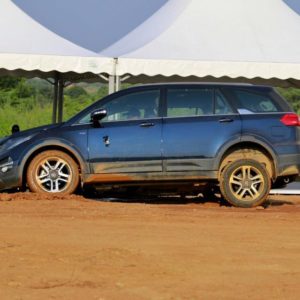 Tata Hexa off road