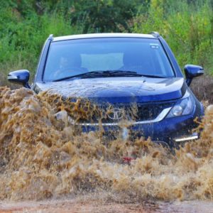 Tata Hexa off road