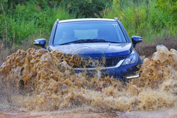 Tata Hexa off road