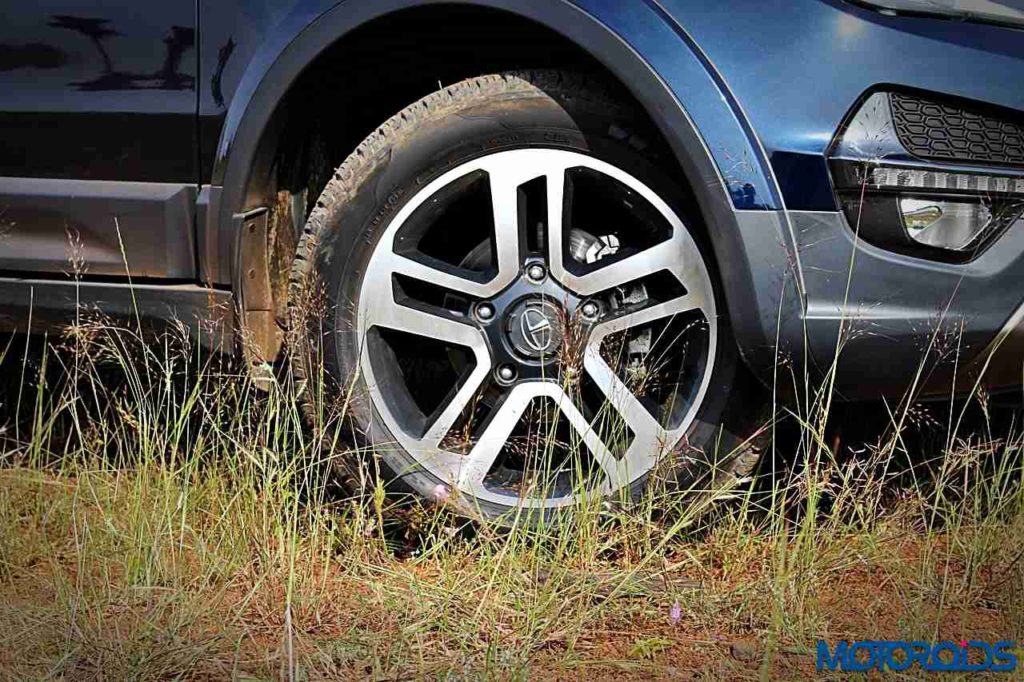 tata-hexa-wheels-1