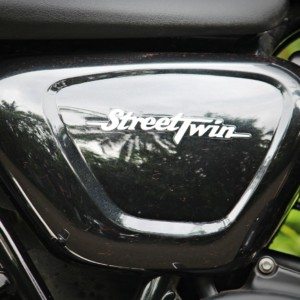 Triumph Street Twin Review