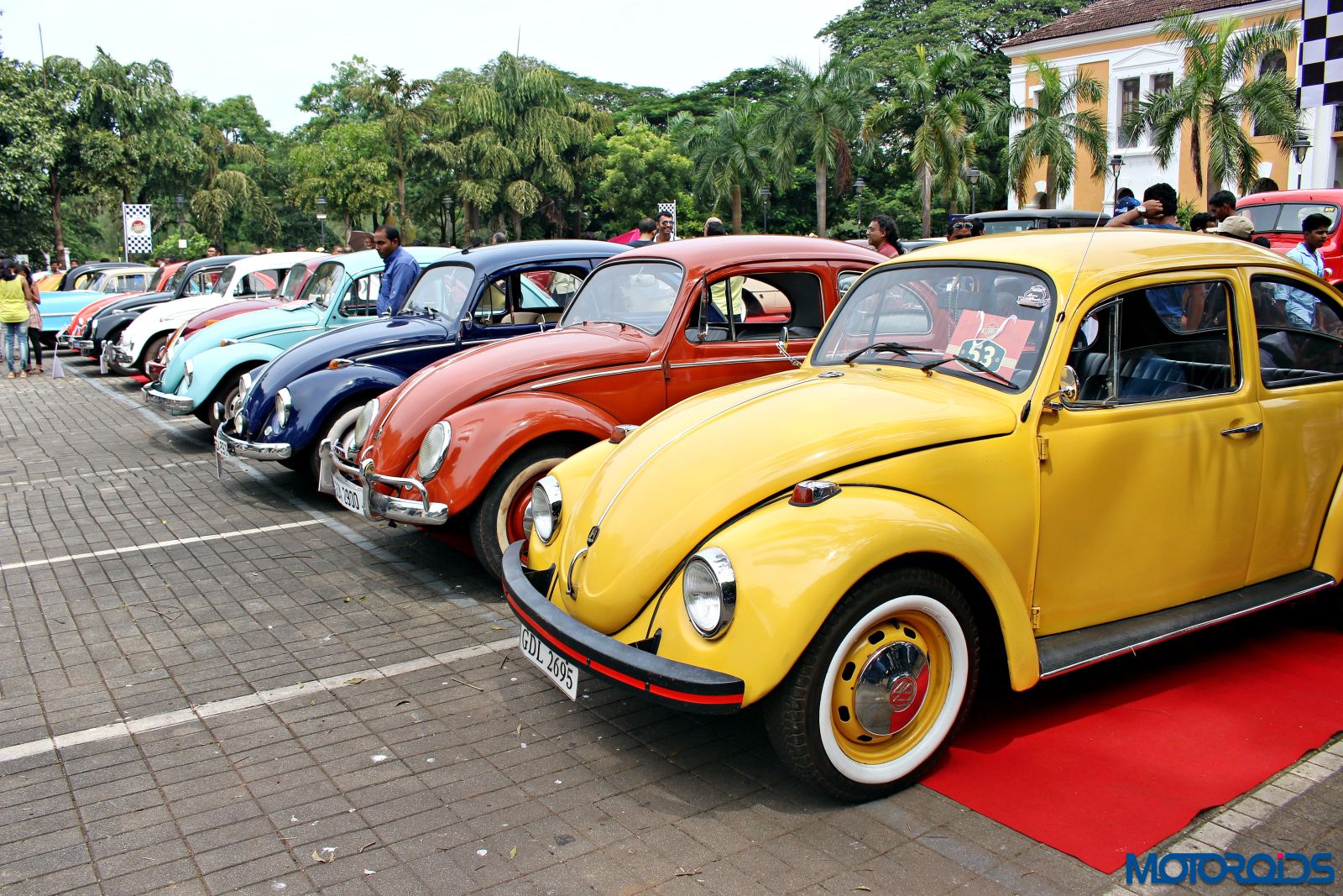 vintage-car-and-bike-festival-goa-4