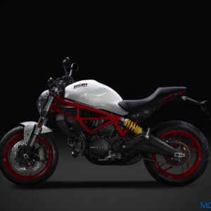 DUCATI MONSTER