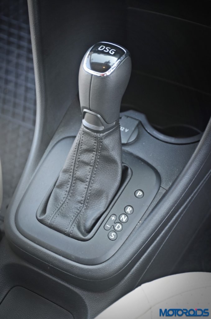 2016-new-skoda-rapid-facelift-dsg-gear-selector