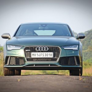 Audi RS Performance front