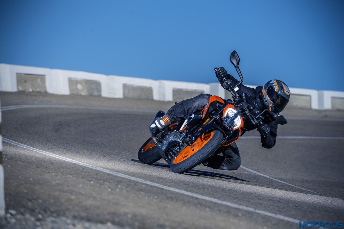 KTM  DUKE