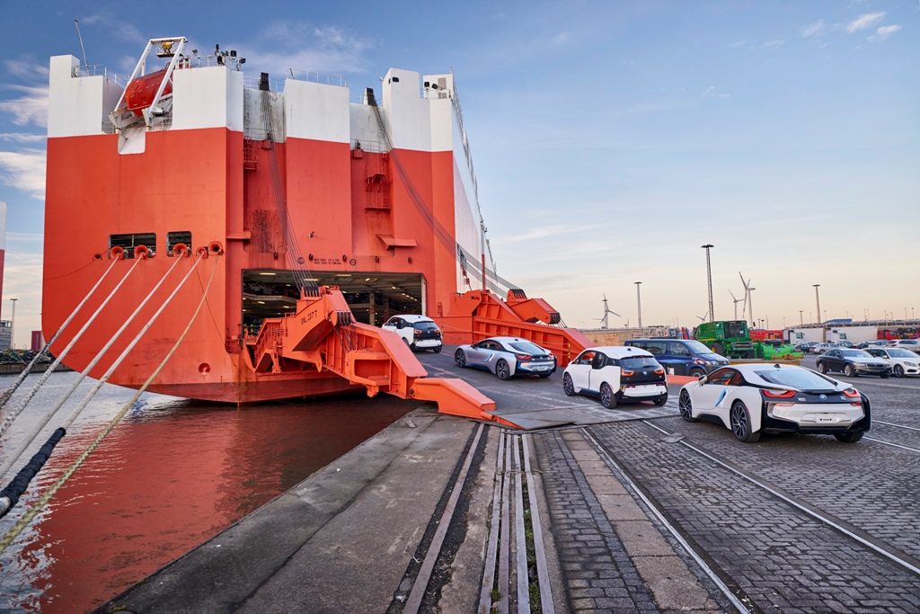 Verschiffung BMW i3 in Bremerhaven 11-2015