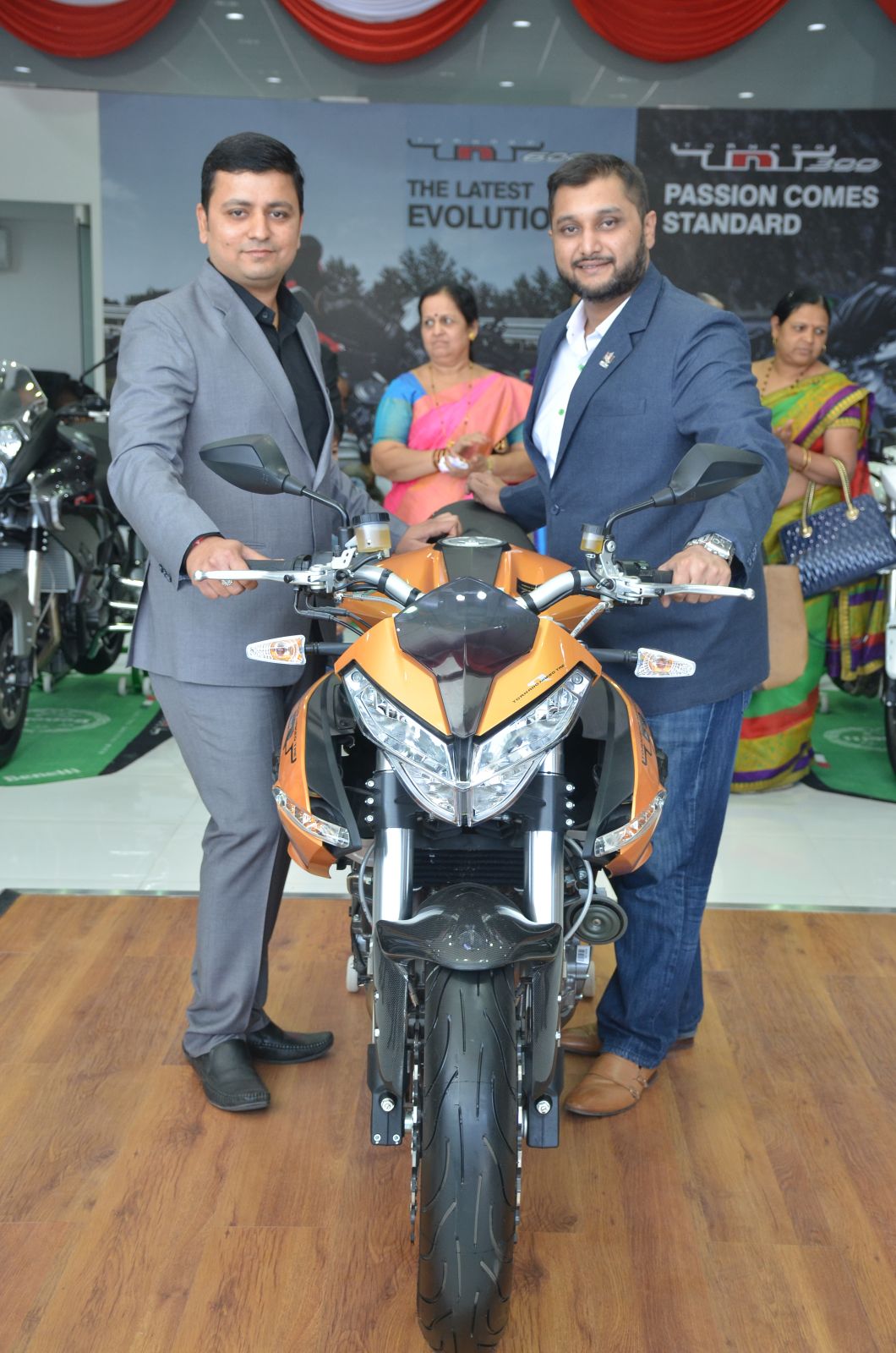 benelli-vadodara-showroom-launch-1