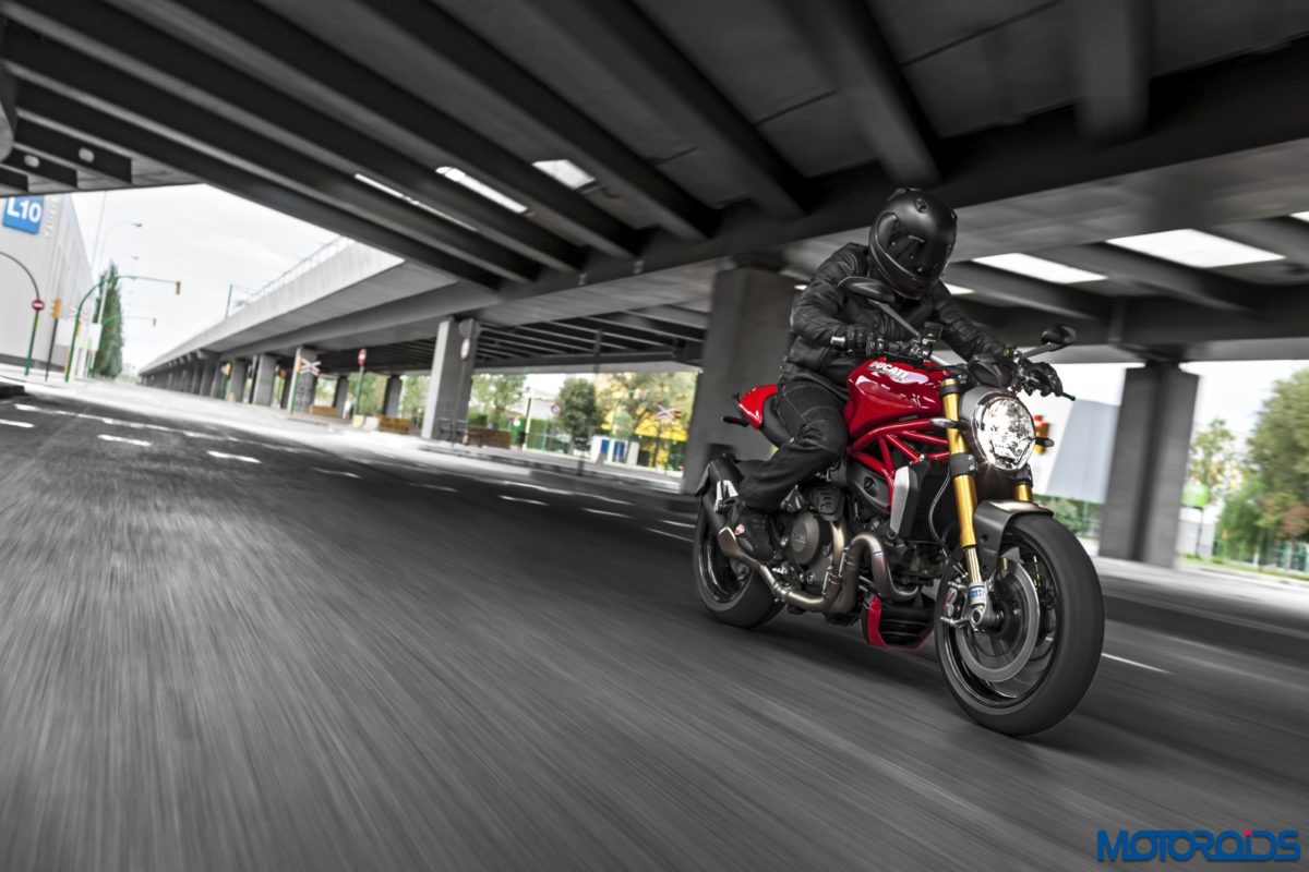 DUCATI MONSTER  S