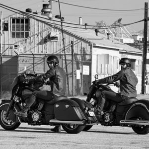 INDIAN CHIEFTAIN DARK HORSE