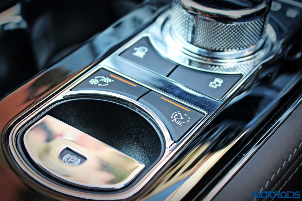 jaguar-xjl-review-centrel-console