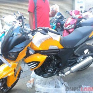 Mahindra Mojo Yellow Spied