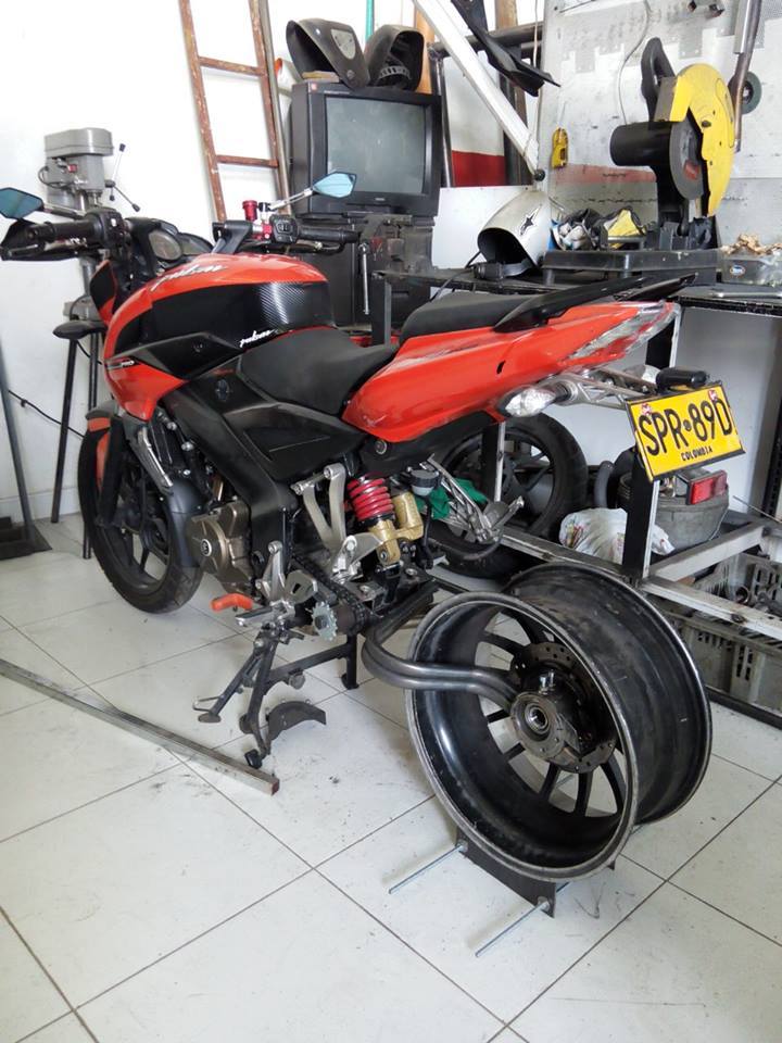 modified-bajaj-pulsar-ns200-costa-rica-12