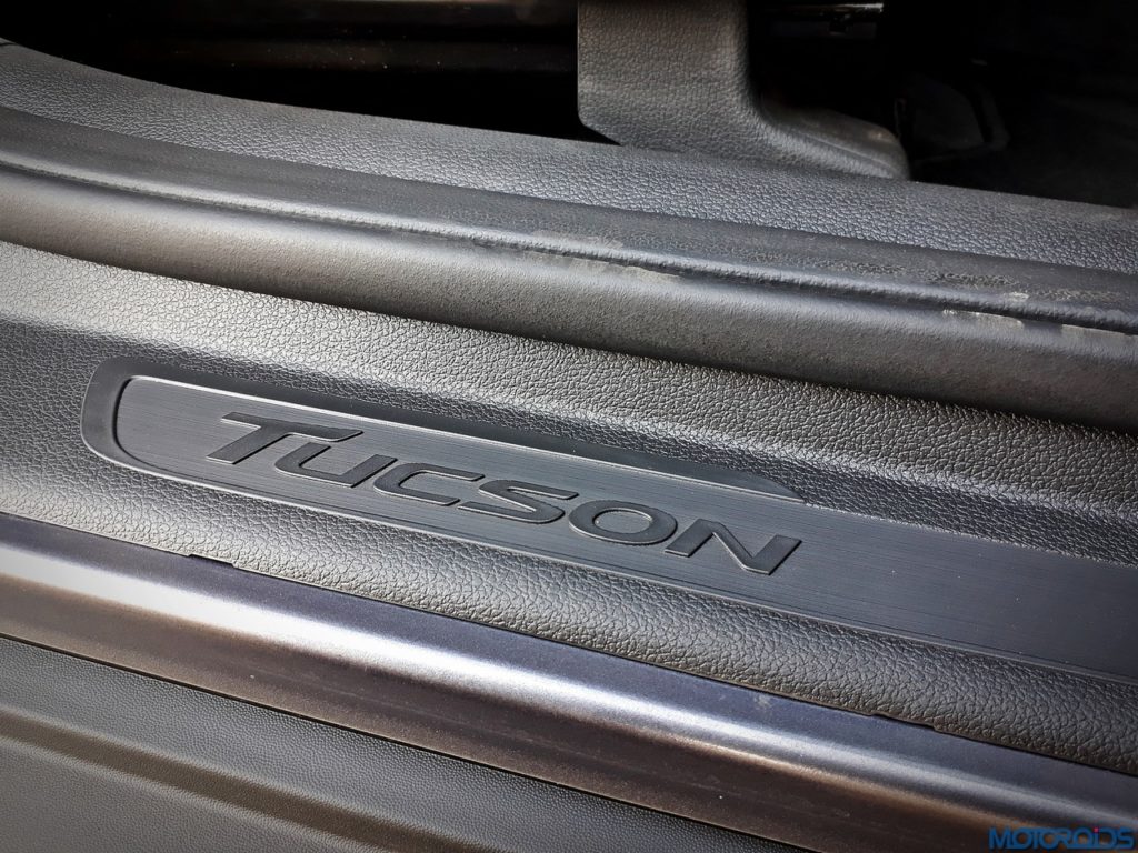 new-hyundai-tucson-door-sill