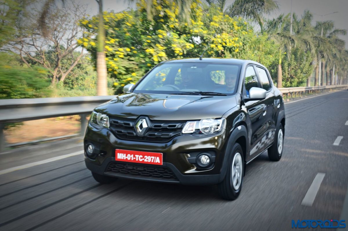 Renault Kwid Easy R AMT action shot