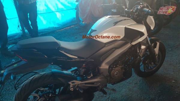 Bajaj Dominar