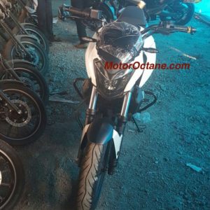 Bajaj Dominar