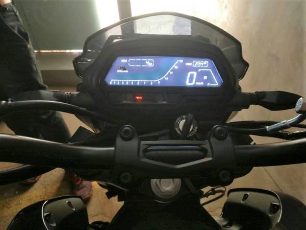 Bajaj Dominar  undisguised