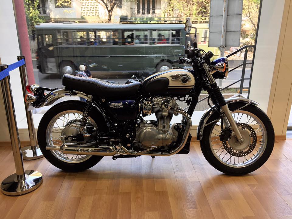 kawasaki-w800-spotted-in-india-1