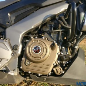 Bajaj Dominar