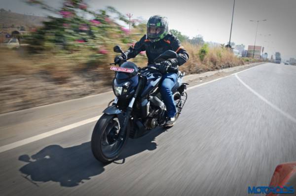 Bajaj Dominar 400 - in action - Second Price Hike