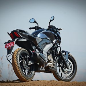 BajajDominarthreequarterviewrear