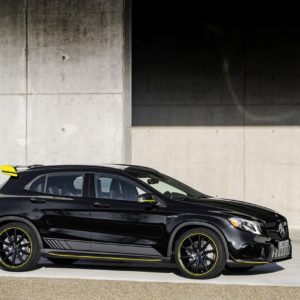 Mercedes AMG Yellow Night Edition