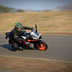 New  KTM RC action