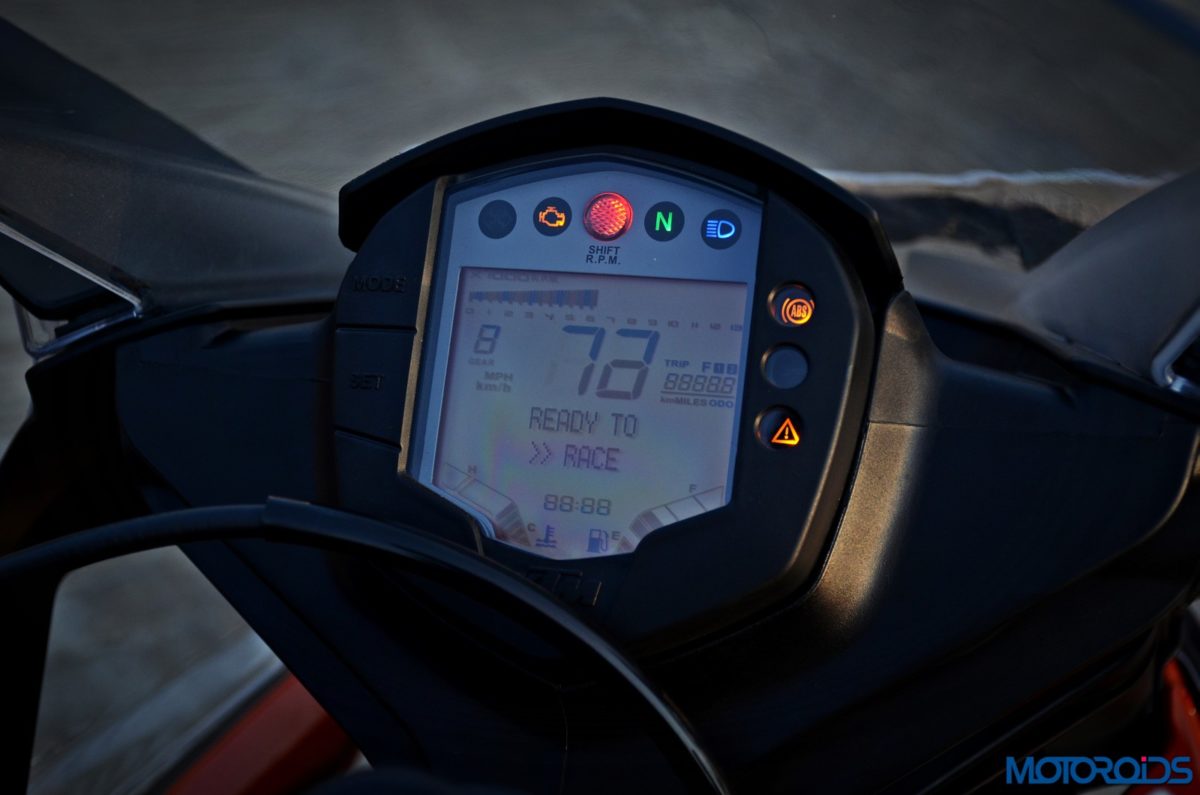 New 2017 KTM RC390 instruments console