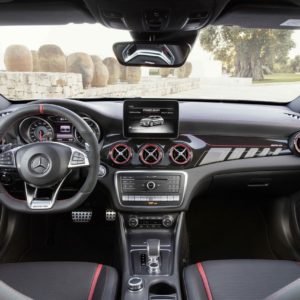 New Mercedes AMG GLA  Interior