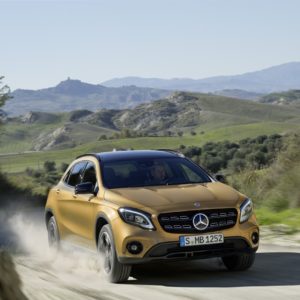 NewMercedes BenzGLA()