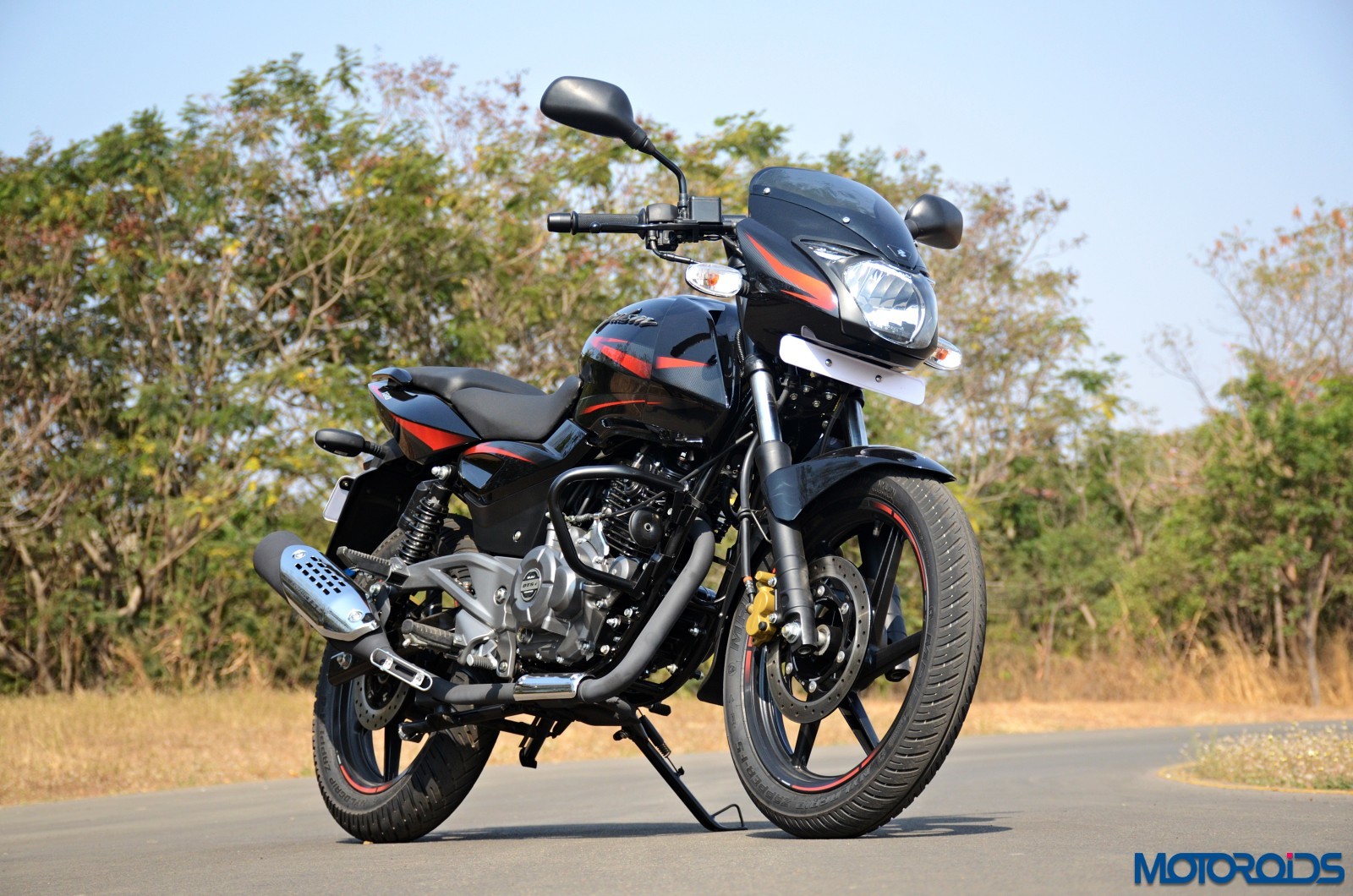 2017 Bajaj Pulsar 180 Dts I First Ride Review List Of Changes