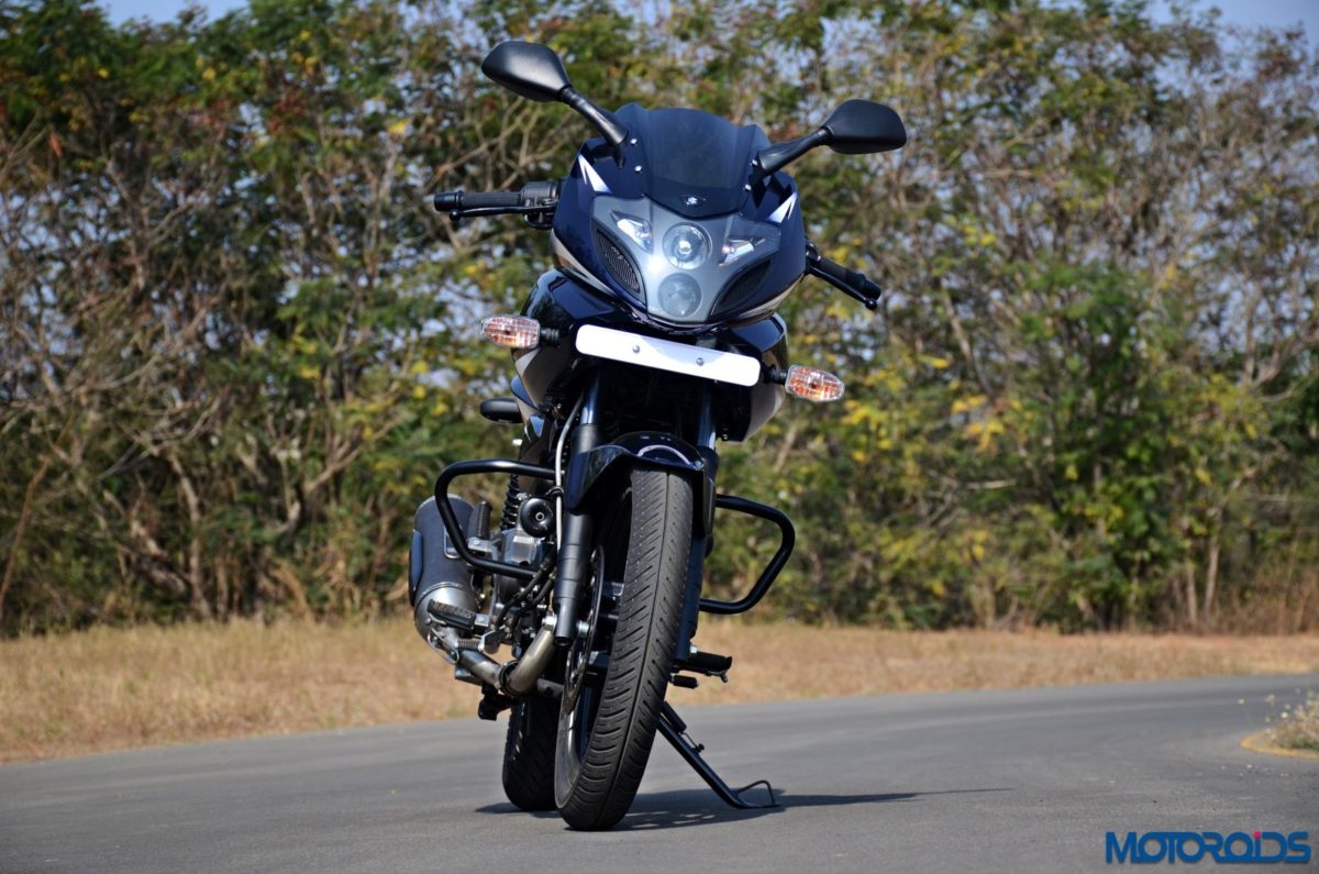 2017 Bajaj Pulsar 220 DTS i (15) 2017 Bajaj Pulsar 220 DTS i (15)