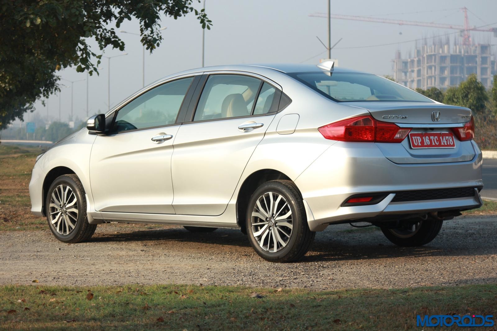 New 2017 Honda City Facelift India Review, Price, Specs ...