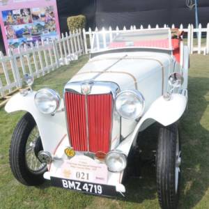 Gun International Vintage Car Rally and Concours Show