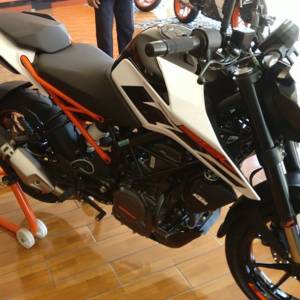 New  KTM  Duke