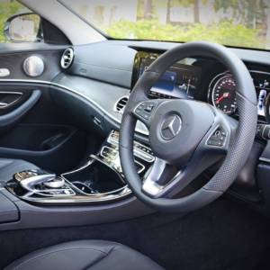 New Mercedes Benz E  CDI LWB Review