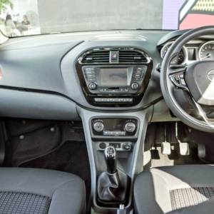 Tata Tigor dashboard