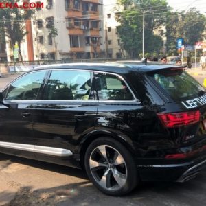 Audi SQ spied testing