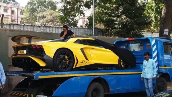 Gautam Singhania Lamborghini Aventador SV Mumbai